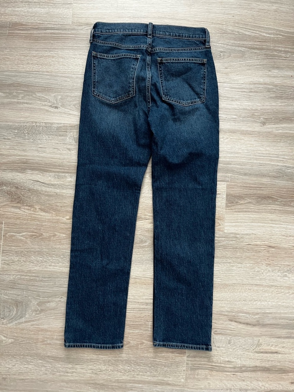 NWT GAP Women’s High Rise ’90s Slim Straight Jeans Medium Wash - Size 27 Petite - Picture 6 of 7